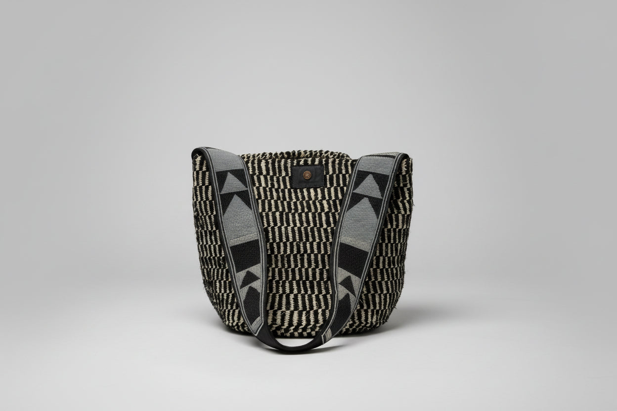 Lamu Basket With Beaded Handles - Black & White